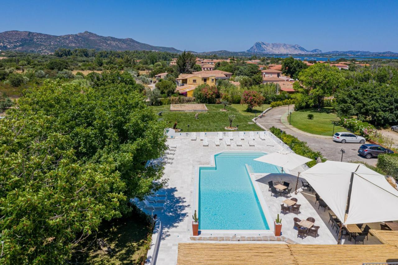 Hotel Le Mimose San Teodoro  Zewnętrze zdjęcie