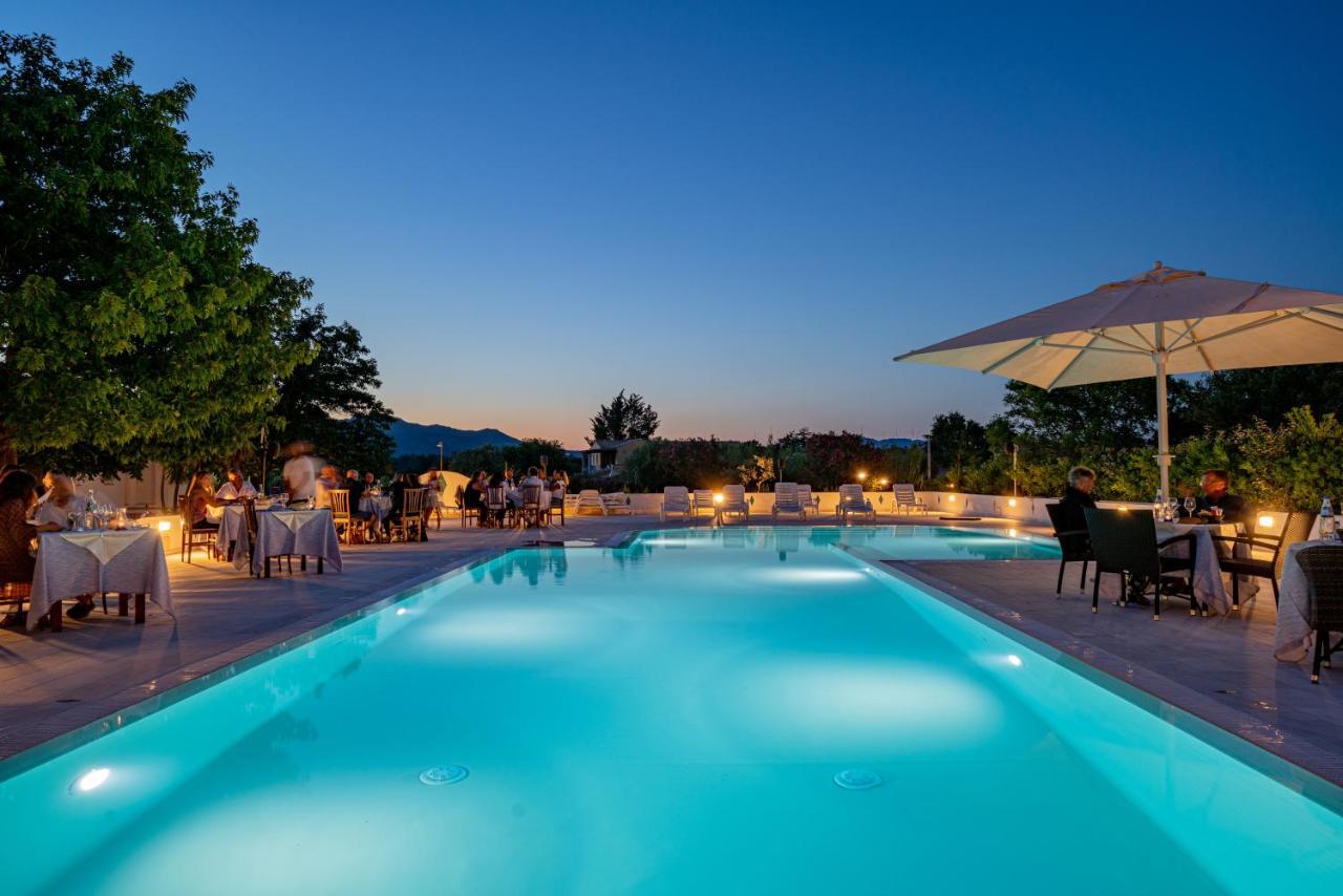 Hotel Le Mimose San Teodoro  Zewnętrze zdjęcie