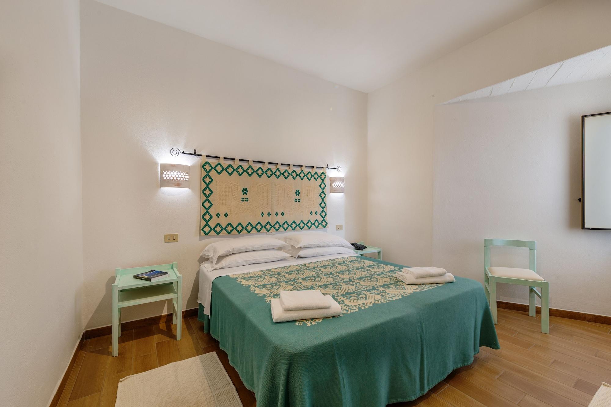 Hotel Le Mimose San Teodoro  Zewnętrze zdjęcie