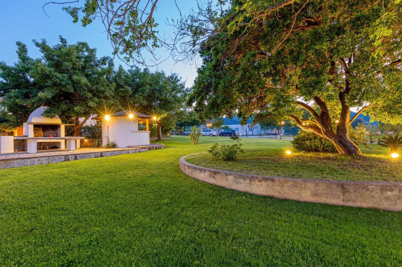Hotel Le Mimose San Teodoro  Zewnętrze zdjęcie